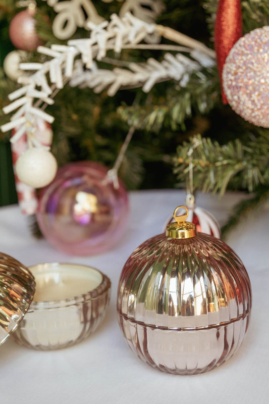 Deluxe Bauble Candle